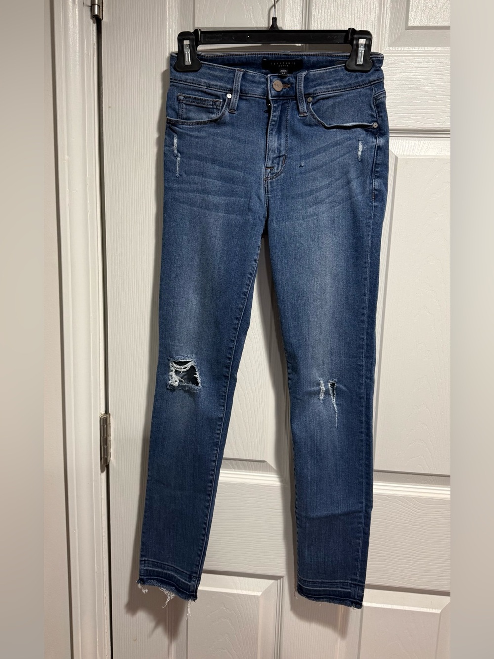Sanctuary Mid-Blue Distressed Skinny Jeans Sz 25